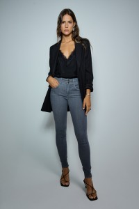 JEANS SECRET PUSH IN SOFT TOUCH