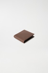 BROWN LEATHER WALLET