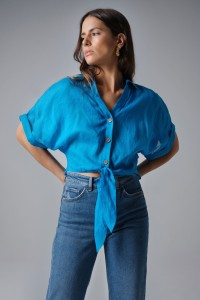 BLUSE MIT SCHLEIFE AM SAUM