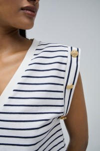 STRIPED T-SHIRT WITH BUTTON DETAILS