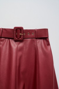 SKIRT LEATHER EFFECT WITH BELT