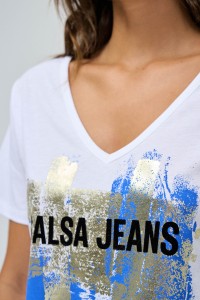 T-SHIRT BLANCHE AVEC LOGO