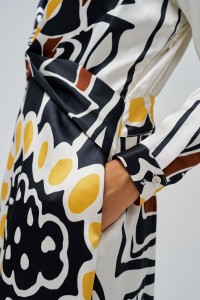 MIDI DRESS WITH COLOURED PATTERN