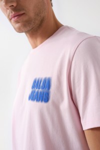 CAMISETA CON ESTAMPADOS