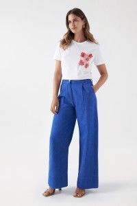 T-SHIRT AVEC POCHETTE  FLEURS