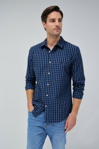 CAMISA SLIM FIT DE CUADROS