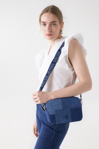 SCHULTERTASCHE AUS DENIM