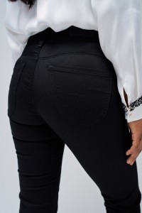 JEANS SECRET PUSH IN BOOTCUT