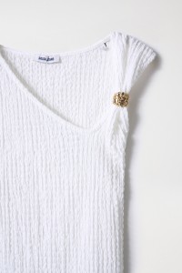 ASYMMETRICAL NECKLINE TOP WITH METALLIC DETAIL