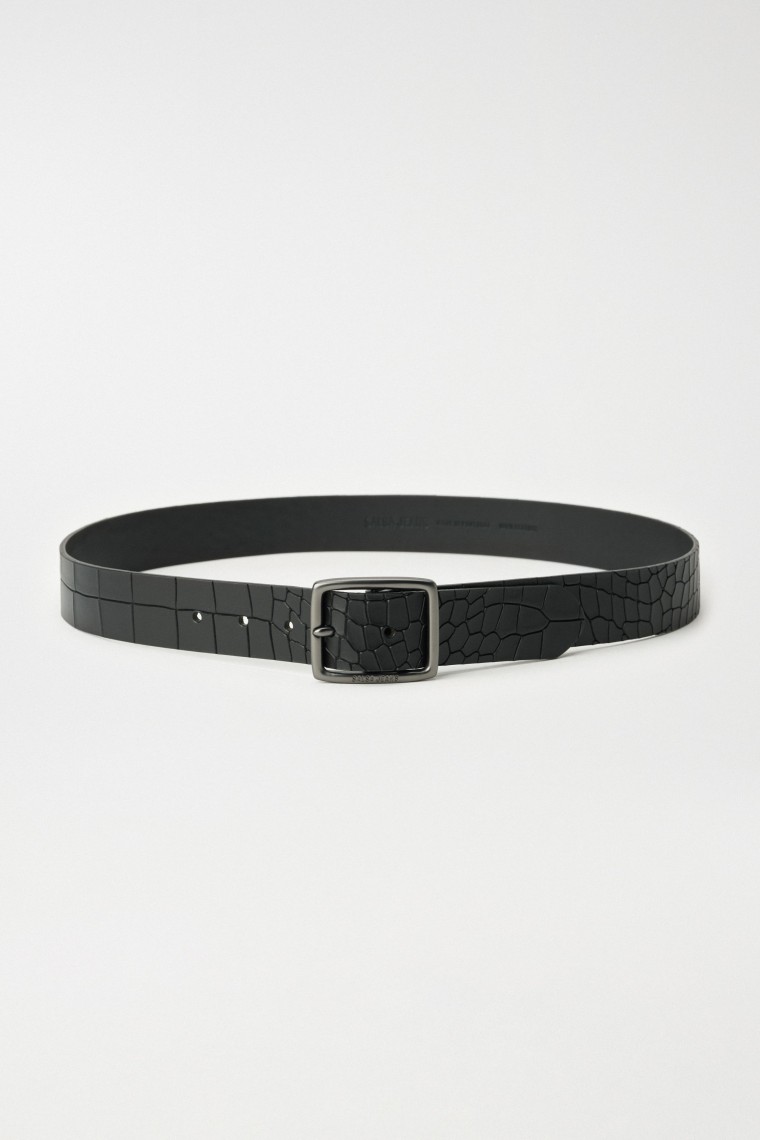 TEXTURED LEATHER BELT