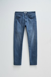 SLIM FIT COLOURED JEANS