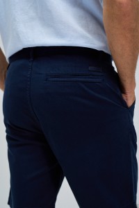 PANTALONES CHINO