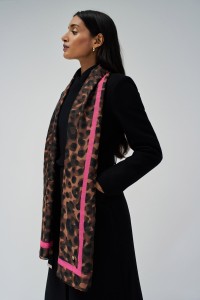 ANIMAL PRINT SCARF