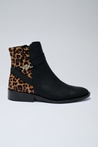 BOTAS ANIMAL PRINT EM PELE