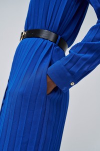 ROBE PLISSE AVEC CEINTURE