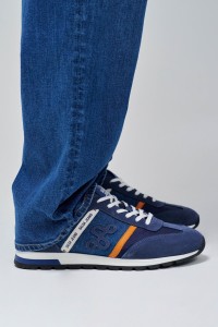 SNEAKER AUS LEDER UND DENIM