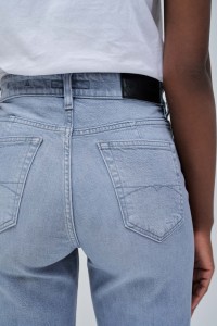 TRUE STRAIGHT JEANS WITH CUFF