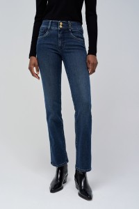 JEANS SECRET PUSH IN STRAIGHT