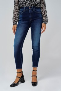 VAQUEROS FAITH PUSH IN CROPPED SKINNY