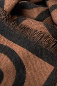 SCARF WITH BRANDING