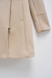 MANTEAU GRACE EN TISSU AVEC IMMITATION FOURRURE