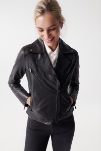 VESTE EN CUIR