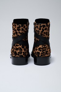 BOTAS ANIMAL PRINT EN PIEL