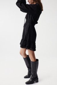 BLACK KNEE-HIGH BOOTS