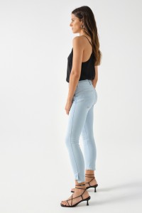 VAQUEROS SECRET PUSH IN CROPPED SKINNY