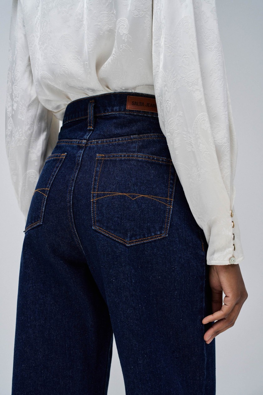 TRUE JEANS WITH WIDE LEG AND UNDONE HEM