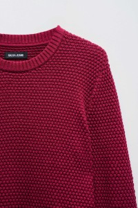 TEXTURED KNIT SWEATER